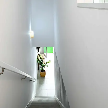 Monstera House - Near The Beach, Air-con, Fast Wifi And Sat Tv By Lanzarote Apartmán Playa Blanca (Lanzarote)