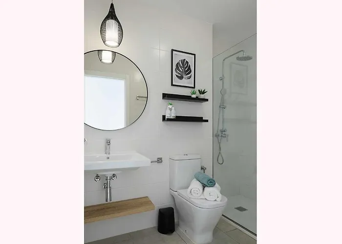 Monstera House - Near The Beach, Air-con, Fast Wifi And Sat Tv By Lanzarote プラヤ・ブランカ