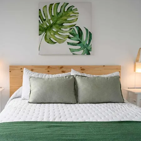 Lägenhet Monstera House - Near The Beach, Air-con, Fast Wifi And Sat Tv By Lanzarote *