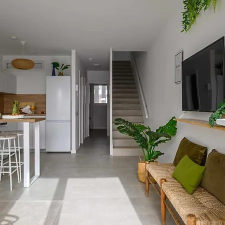 Monstera House - Near The Beach, Air-con, Fast Wifi And Sat Tv By Lanzarote Apartamento