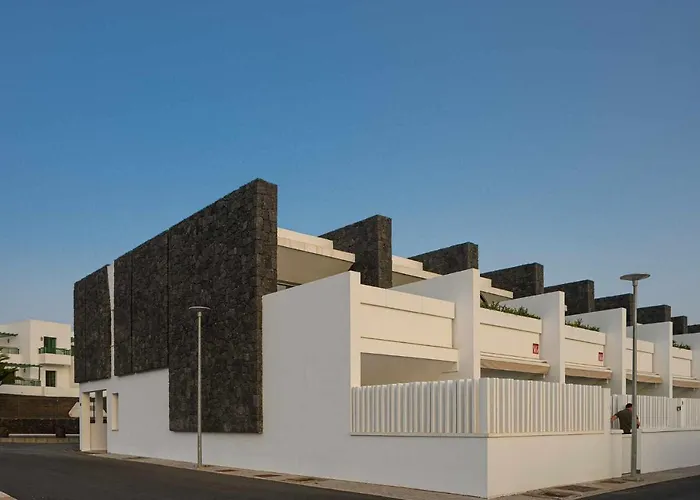 Monstera House - Near The Beach, Air-con, Fast Wifi And Sat Tv By Lanzarote 아파트 *